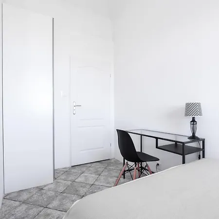 Loft 49 - Bohaterow Monte Cassino 49 *